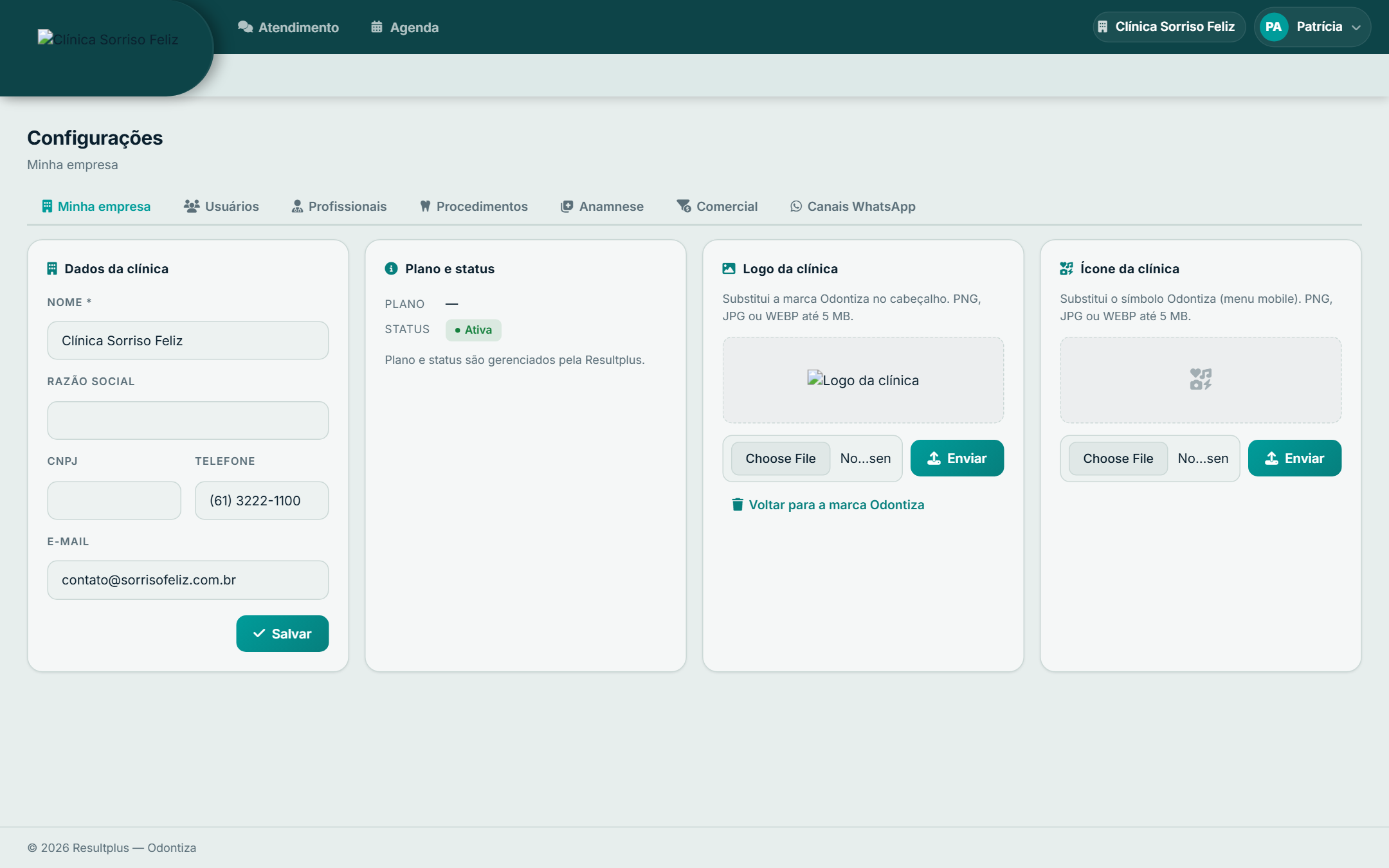 Tela Minha empresa com dados da clínica, plano e status, e upload de logo e ícone